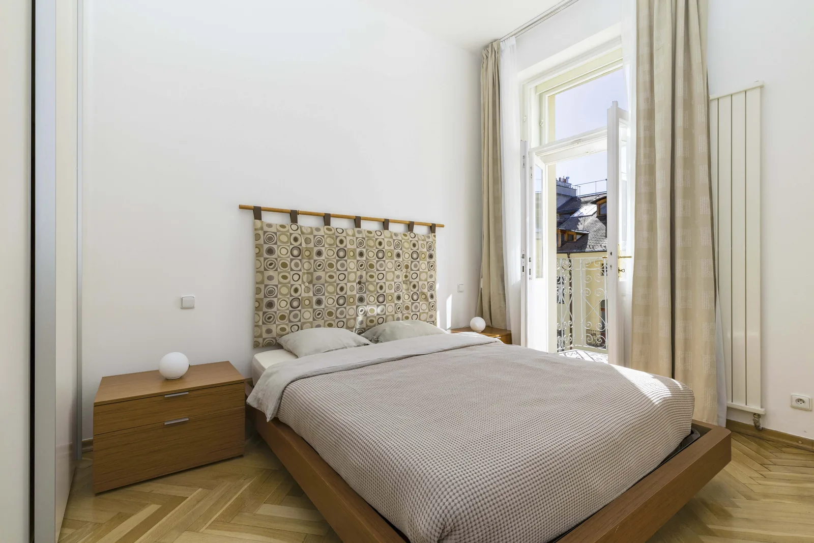 Polská, elegant period interior